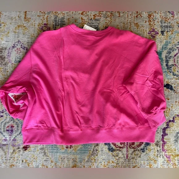 Mary Square Millie Sweatshirt Holiday Spirits - Picture 7 of 7